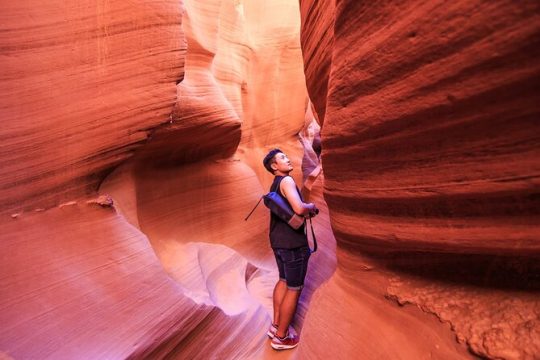 Small-Group Antelope Canyon & Horseshoe Bend Tour from Las Vegas