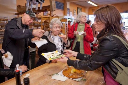 San Francisco Food Tour: Ferry Building and Ferry Plaza Farmers Market