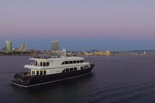 San Diego Harbor Dinner Cruise