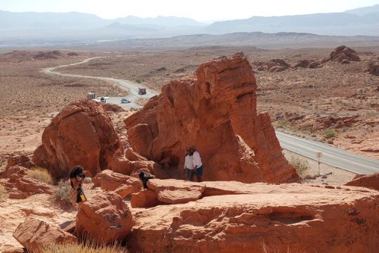 Valley of Fire State Park Tour w/Private Option (2-6 people)