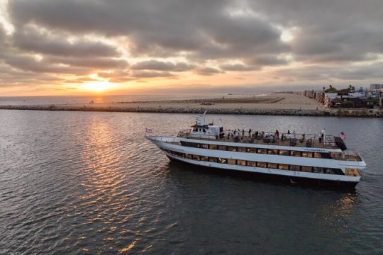 Los Angeles Premier Dinner Cruise from Marina del Rey