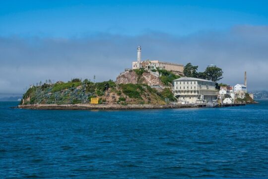 Alcatraz Ticket + Fisherman's Wharf Walking Tour