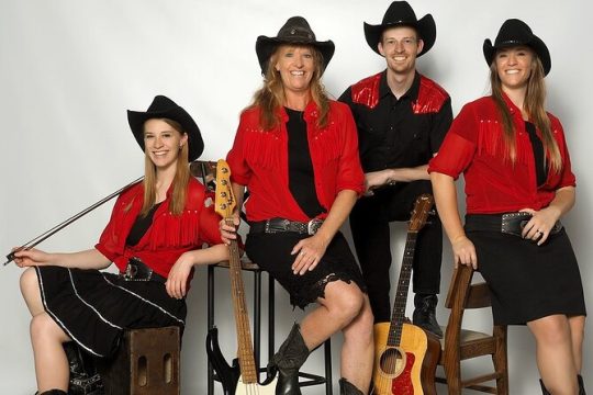 Chuck Wagon Lunch and Show at the Firelight Barn in Henderson