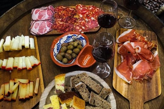 Porto: 3-Hour Food and Wine Tasting Tour - Guided Experience