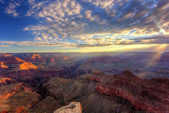 Grand Canyon Hoover Dam JoshTree National Park Small Group Tour from Las Vegas