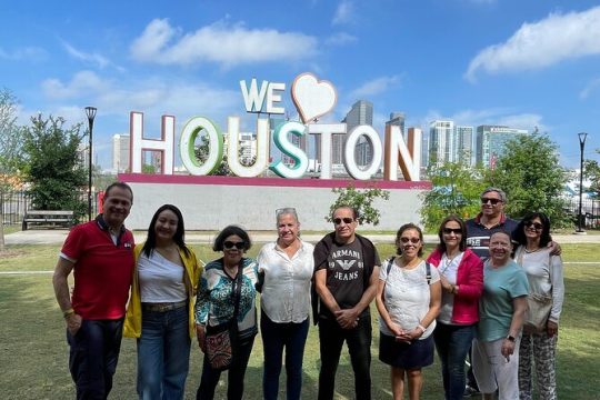 Astroville Best of Houston City Driving Tour with Live Guide