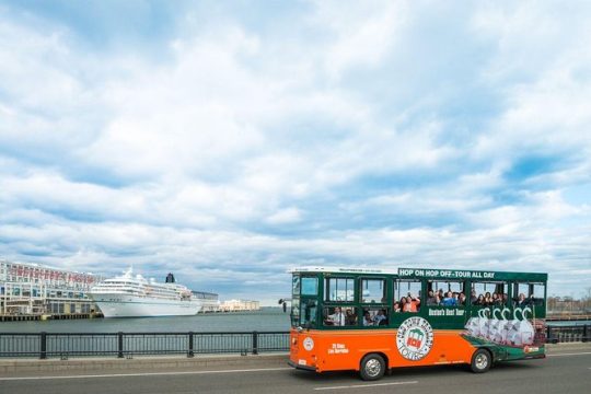 Boston Shore Excursion: Boston Hop-On Hop-Off Trolley Tour