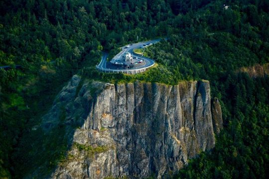 Beautiful Columbia River Gorge Air Tour