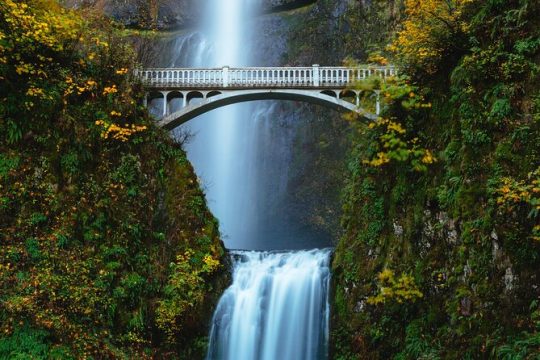 Columbia River Gorge Waterfalls Tour from Portland, OR