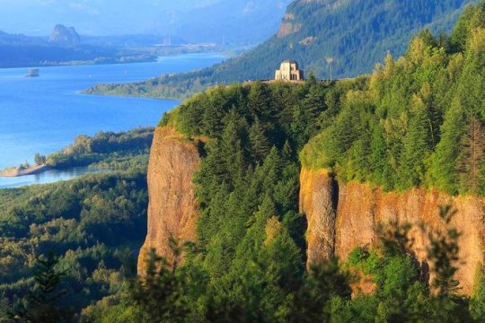 Columbia River Gorge Tour from Portland