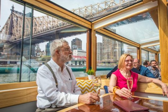 Manhattan Architecture Yacht Cruise