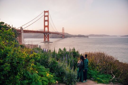 Private Professional Holiday Photoshoot in San Francisco