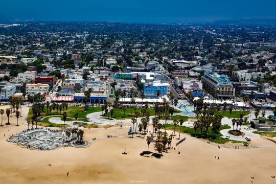 Visit Venice Beach Neighbourhood: Private 2-hour Walking Tour