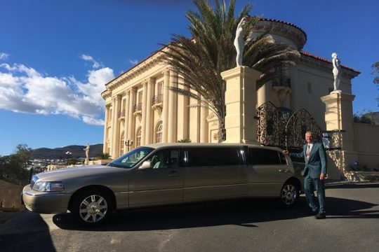 5-Hour Limo Tour of Hollywood, Beverly Hills, Santa Monica Venice and Malibu!