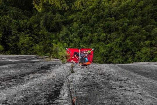 Alpine Cliff Camping 1000ft Off the Ground in Index WA