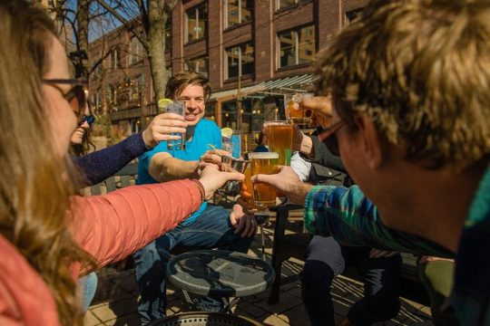 Twin Cities Walking Tour: Uncover Hidden Minneapolis Bars