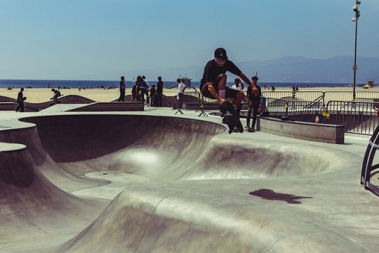 2-Hour Venice Beach Art and History Walking Tour