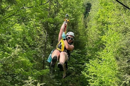 Mountain Top Zipline Tour in Morningside Flight Park