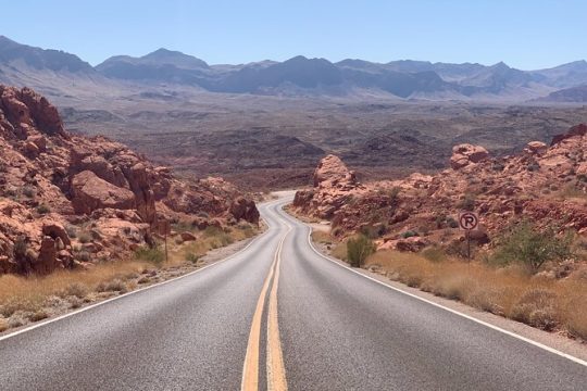 Full Day Private Tour on a Sidecar: Las Vegas, Lake Mead & Valley of Fire