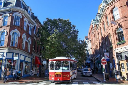 Discover Portland City and Lighthouse Tour