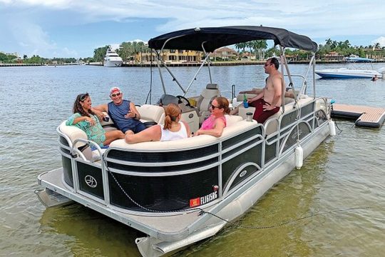 Fort Lauderdale Private Boat Cruise with Watertoys, 6-Hours