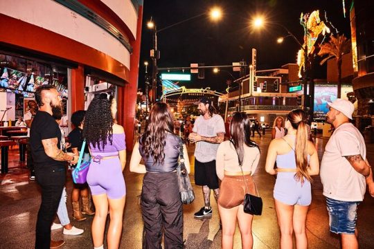 Barcrawl on Fremont Street Tour