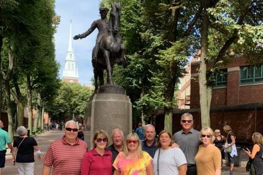 Small Group Walking Tour of the Freedom Trail and More