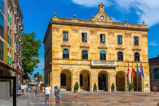 2-Hour Private Tour of Gijón