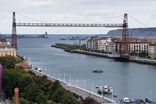 Bizkaia, Greater Bilbao Route. Meet all the villages between the town and the sea.