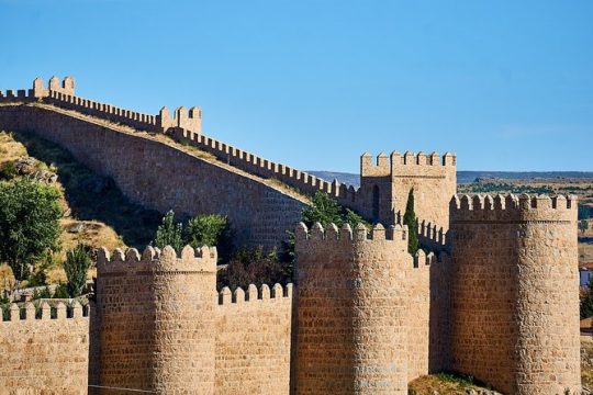 Touristic highlights of Avila on a Private half day tour with a local