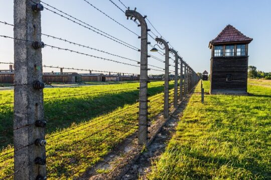 Limited to 15 Visitors: Auschwitz & Birkenau Guided Tour from Krk