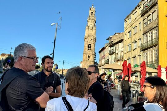 Discover Porto A Private Walking Tour with Authentic Tasting