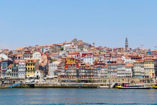 Private Walking Tour in Porto incl. Lello bookstore ticket