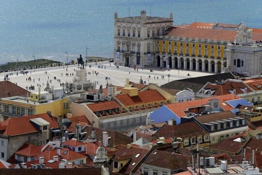 Private full day tour to Lisbon from Oporto Hotel pick up and drop off