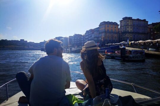 2h Private Boat Trip for two with Tasting in Porto