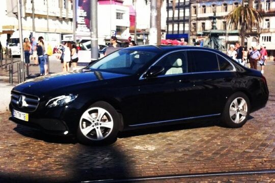 Private transfer from Porto Airport to Porto City Hotels