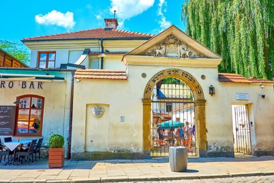 3-Day Krakow Guided Tour: Jewish Quarter and Ghetto with Wieliczka and Auschwitz