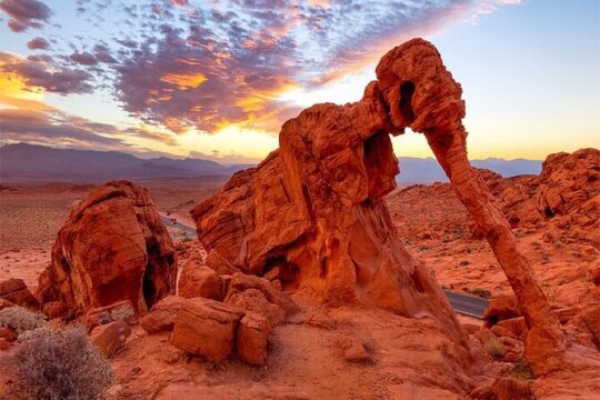 Full Day Combo Tour To Valley of Fire and Hoover Dam