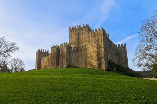 Braga and Guimarães Private Tour with Lunch