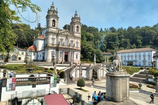 Braga and Guimarães Private Tour from Porto