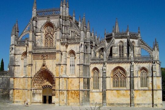 Private Tour through Tomar, Fátima, and Batalha historical sites