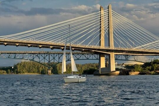 Private River Cruise Historical Tour in Portland