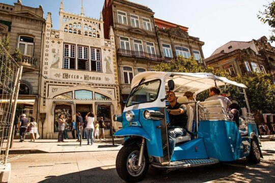 Porto Full Day Private Tour with Tuk Tuk and Lunch