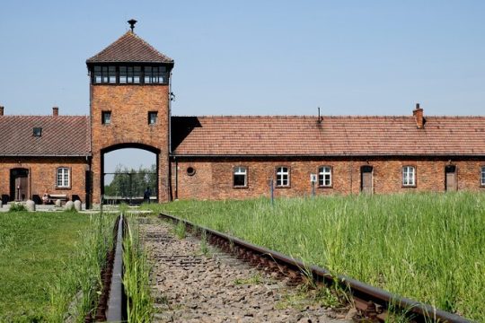 Auschwitz Birkenau Guided Tour with Transfer and Hotel Pickup