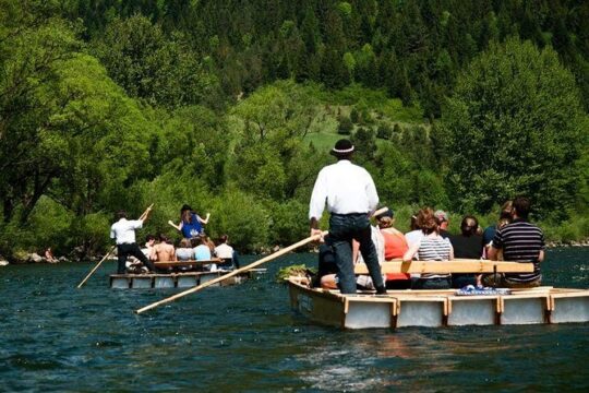 From Krakow: Dunajec River Rafting in Pieniny Mountains