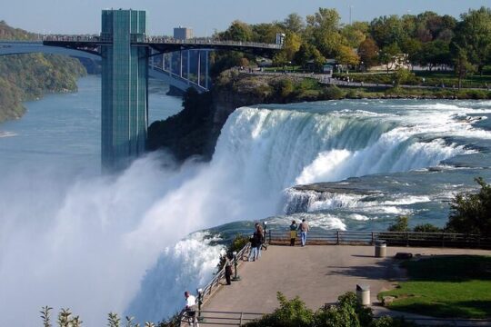 Private 2 Days Enchanting Niagara Falls Tour From New York City