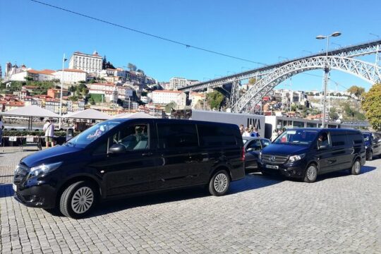 Lisbon Airport Private Transfer to/from Porto