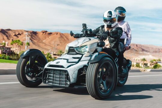 Couples Private Guided Red Rock Canyon Tour On A CanAm Trike