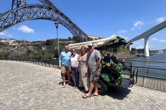 Buggy adventure in Porto Vila Nova de Gaia and Foz do Douro