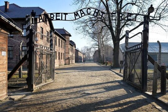 Auschwitz Birkenau Tour from Krakow with guidebook Self-Guided